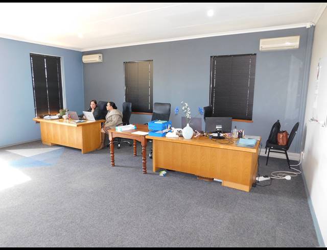 300M² OFFICE TO LET IN BLAIRGOWRIE